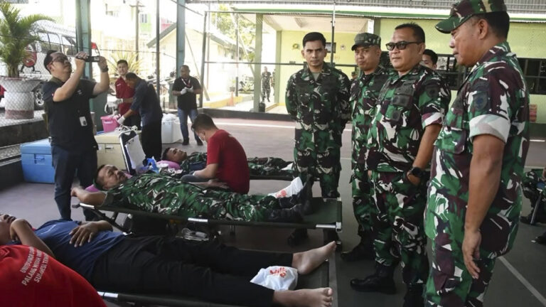 Korem 143/Halu Oleo Gelar Donor Darah